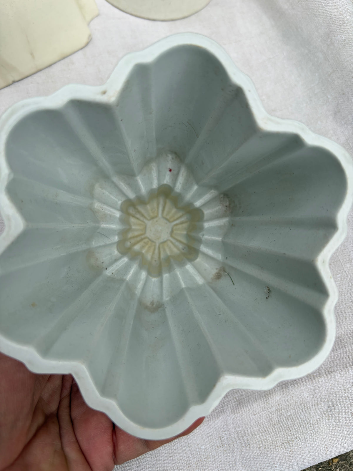 ANTIQUE JELLY MOULD