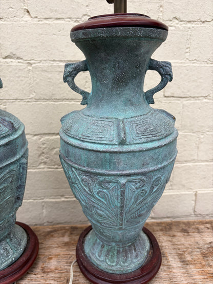 PAIR OF LAMPS