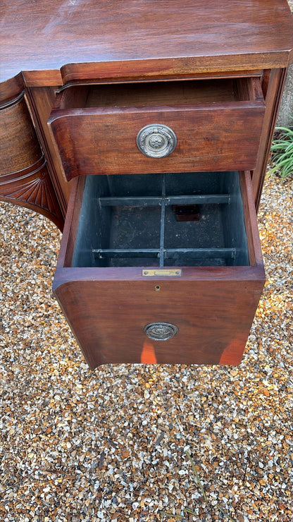 SIDEBOARD