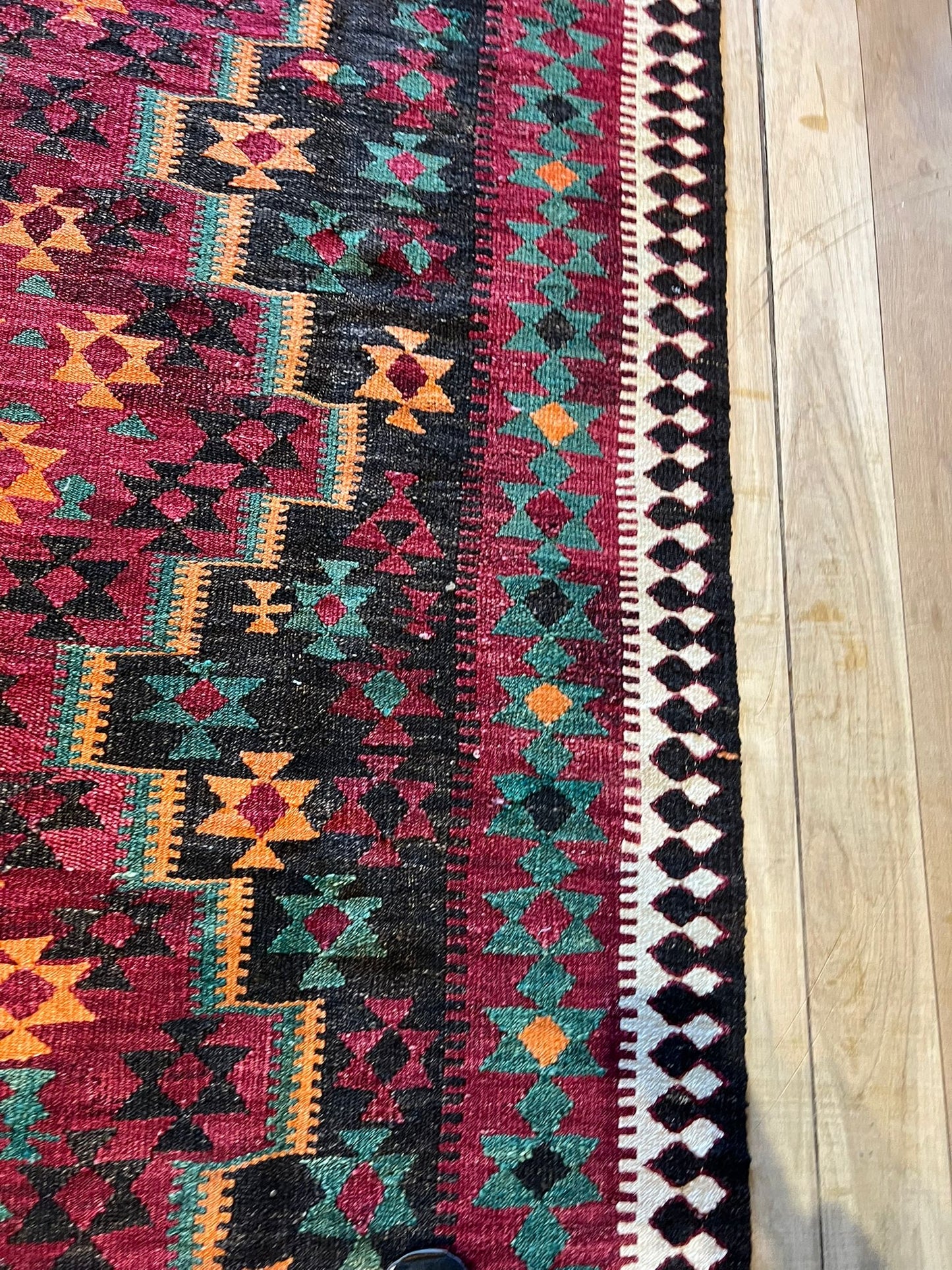 KILIM RUG