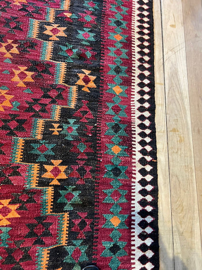 KILIM RUG