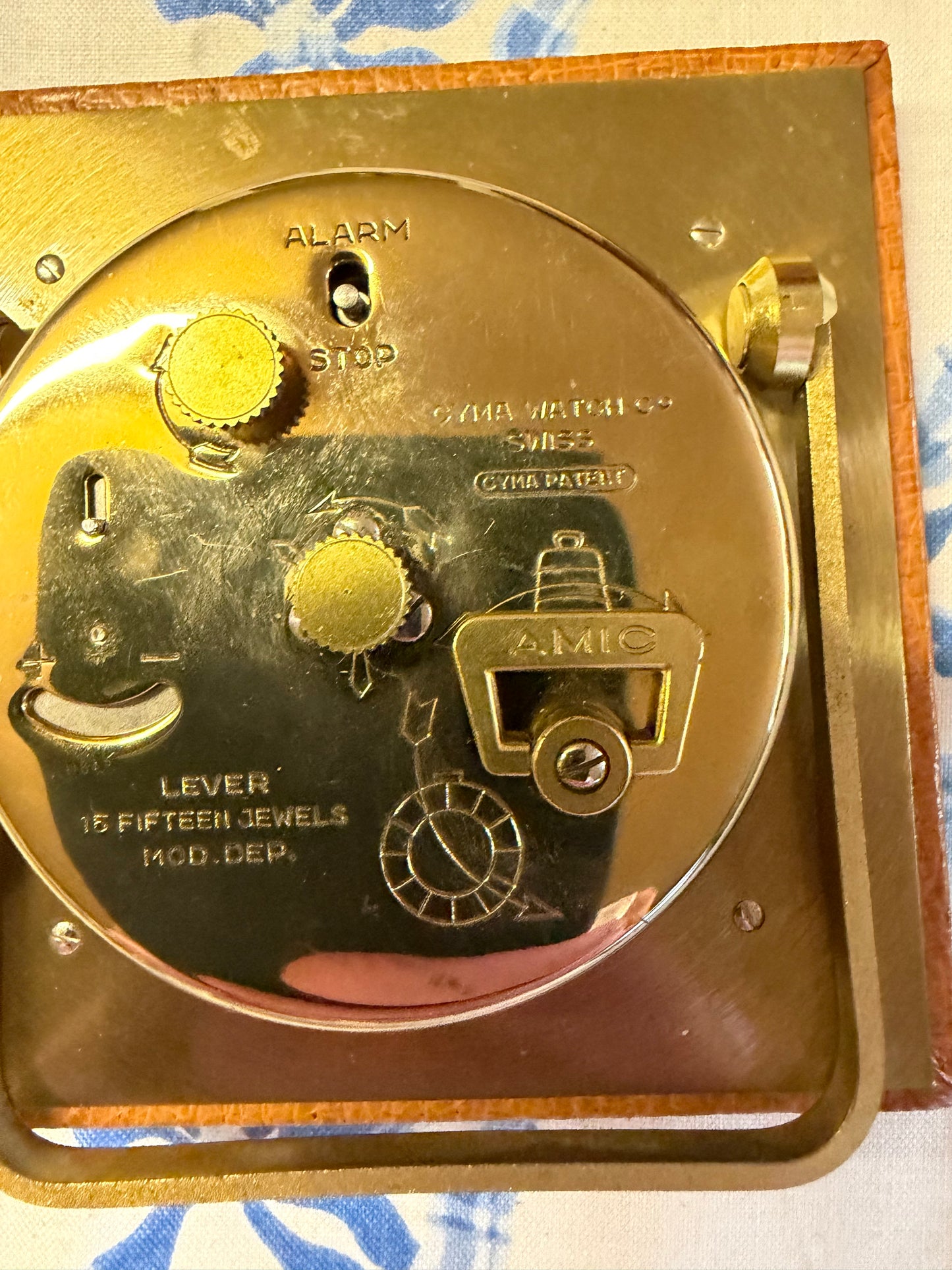 PORTABLE CLOCK