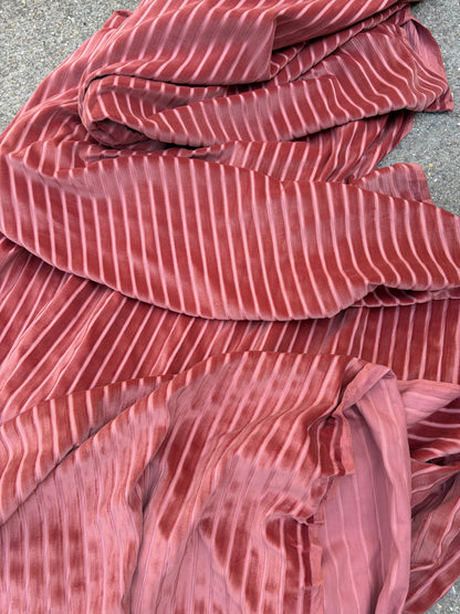 VELVET MATERIAL