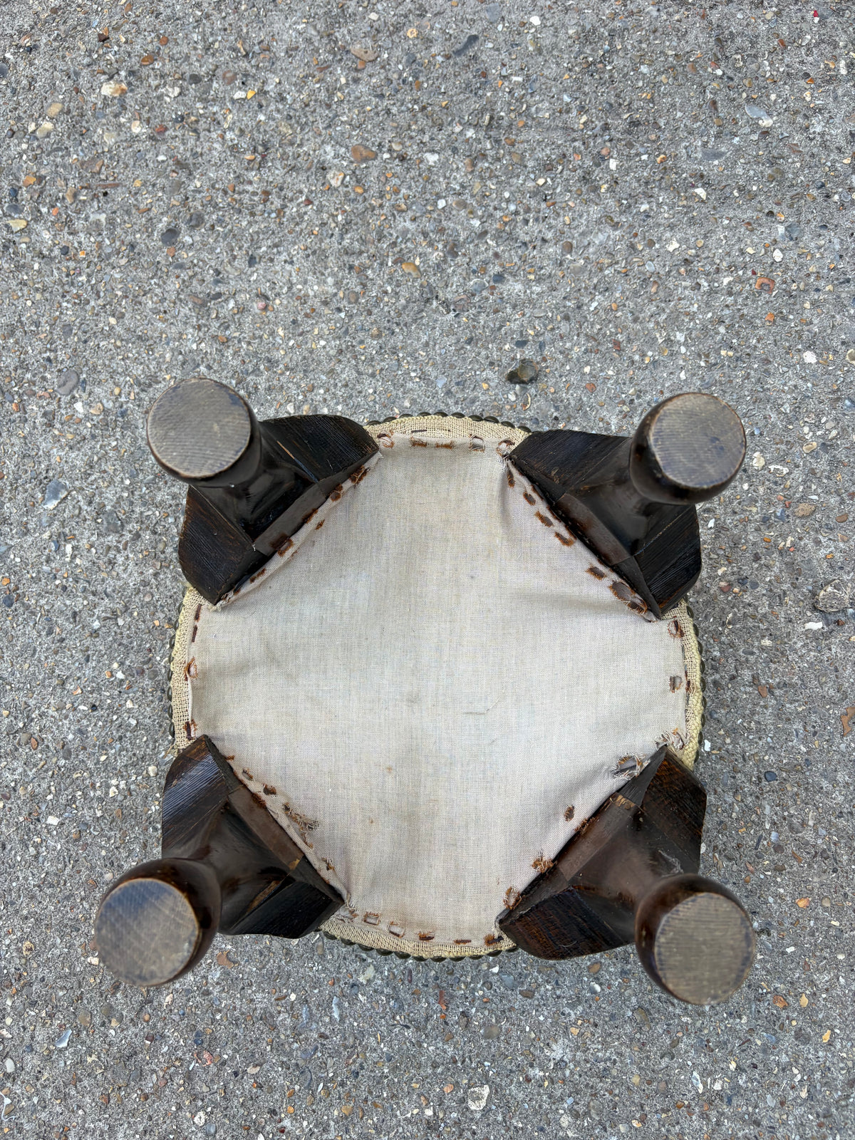 FOOTSTOOL