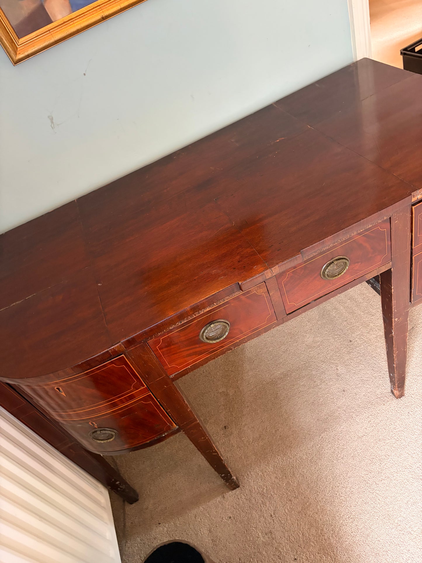 SIDEBOARD
