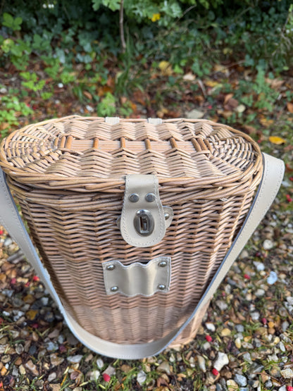 HAMPER