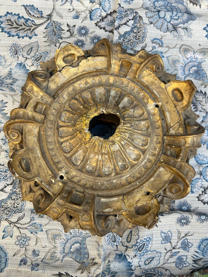 CEILING ROSE