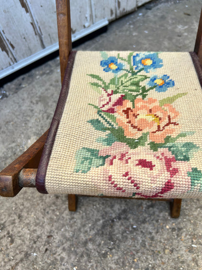 MINIATURE CHAIR