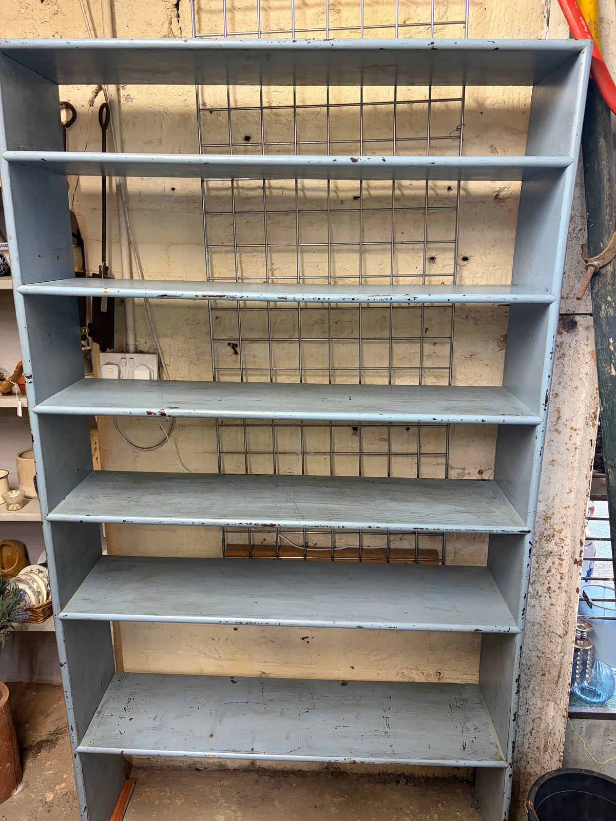 SHELVES