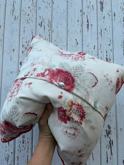 CUSHION