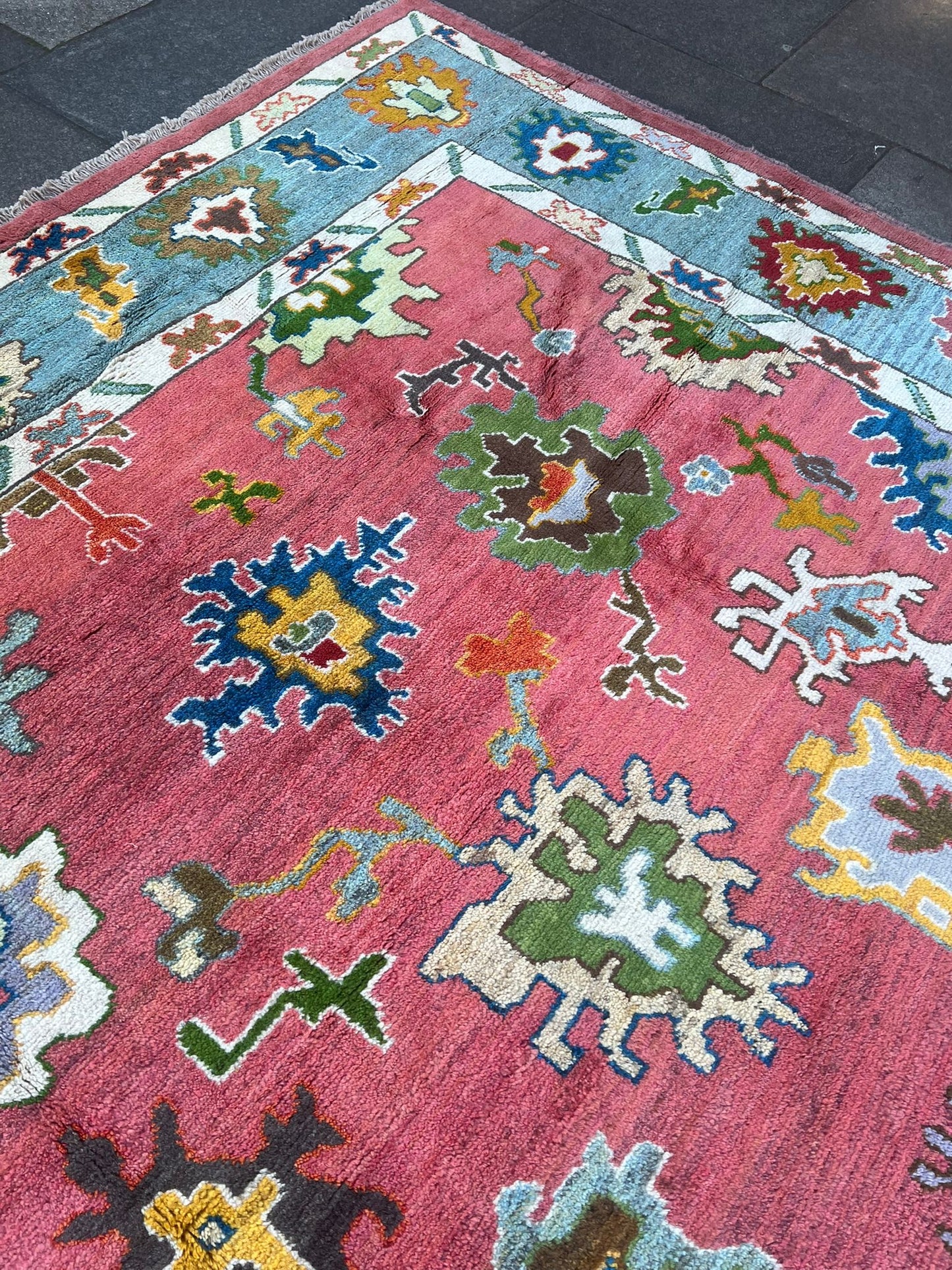 CARPET