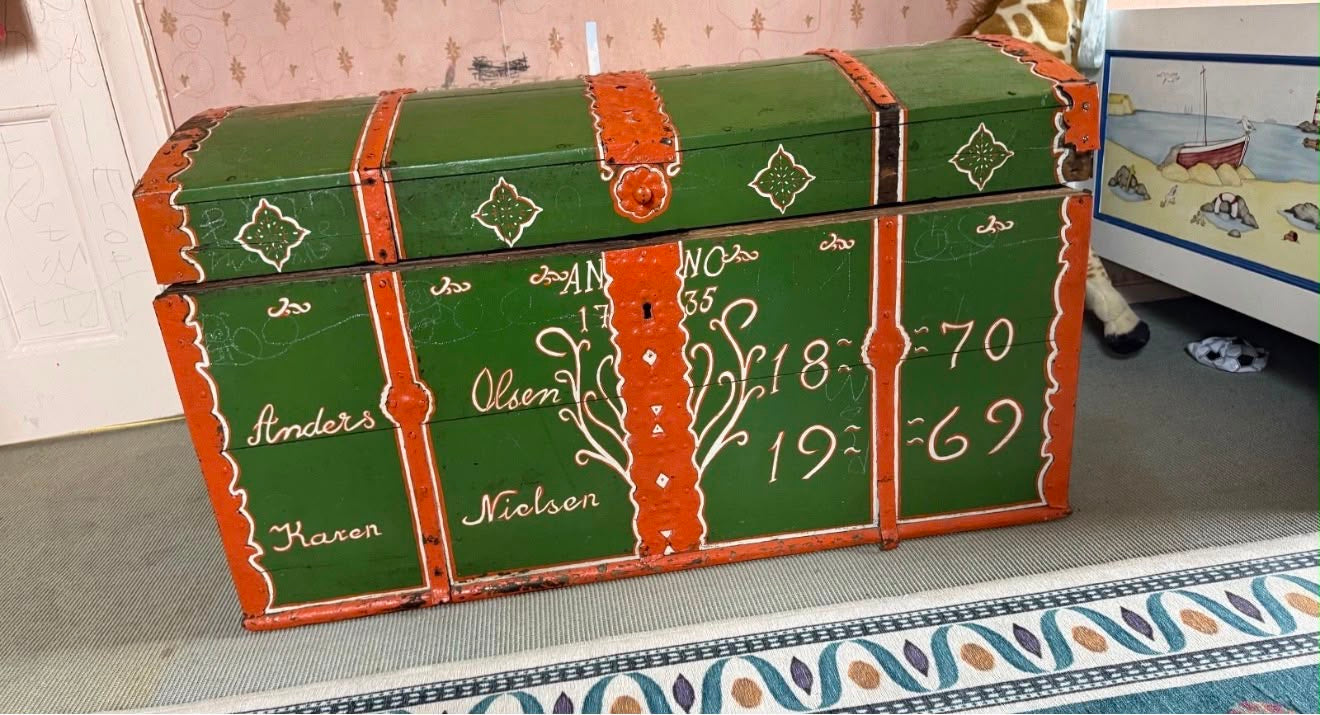PAINTED CHEST
