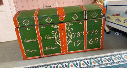 PAINTED CHEST