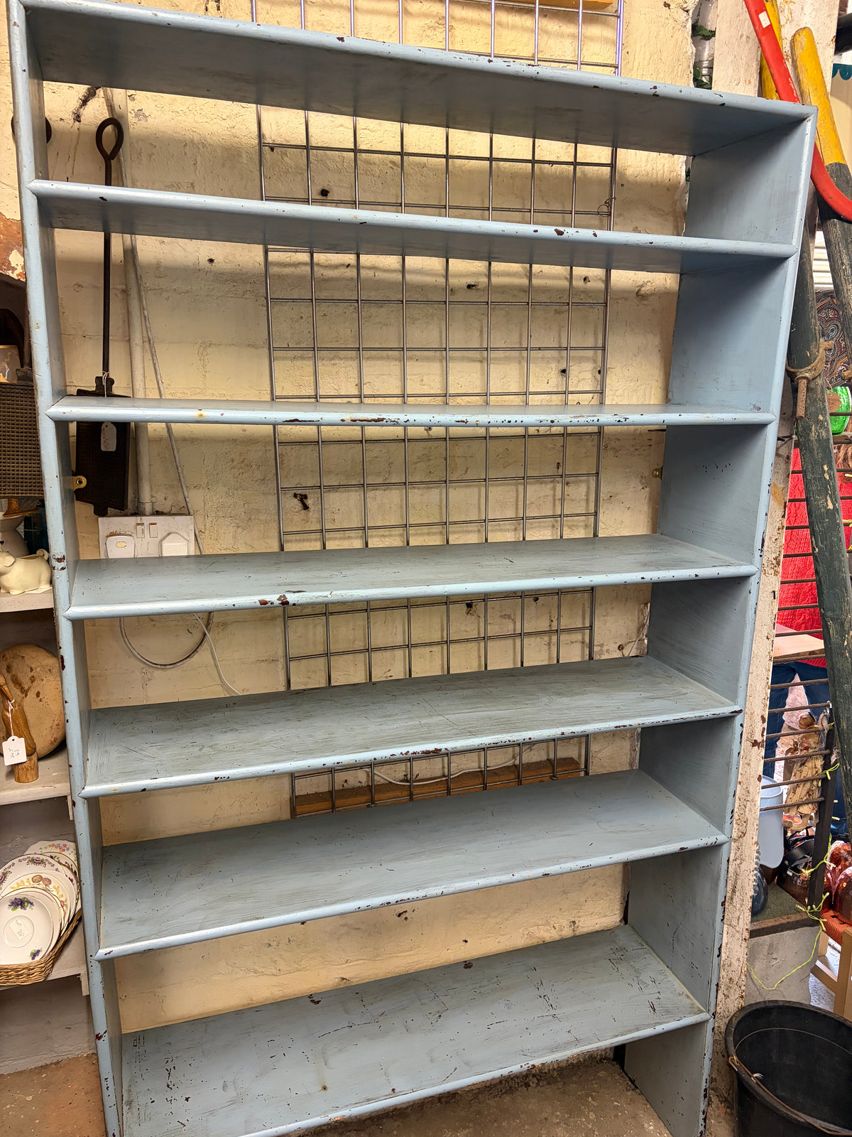 SHELVES