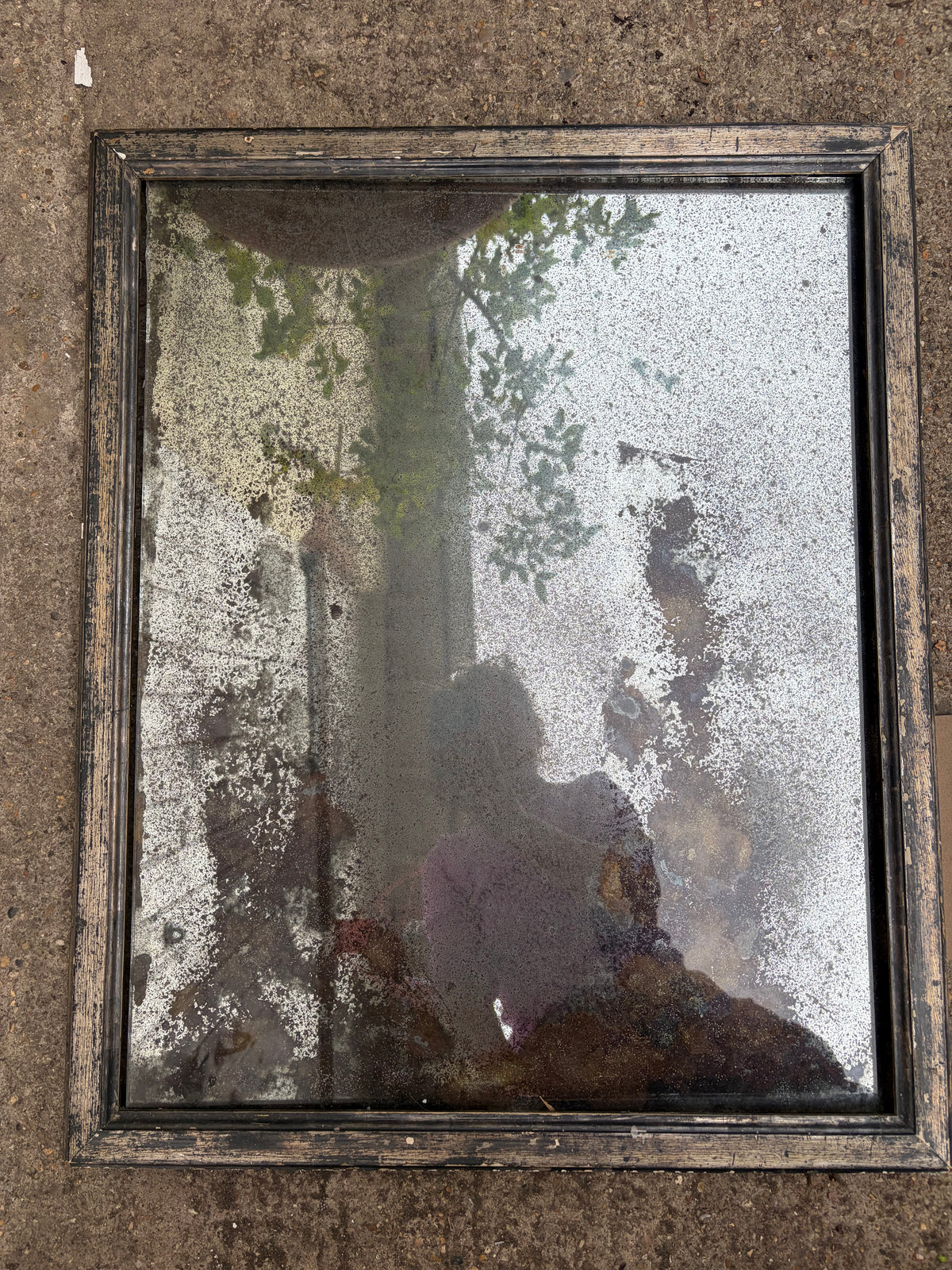 ANTIQUE MIRROR