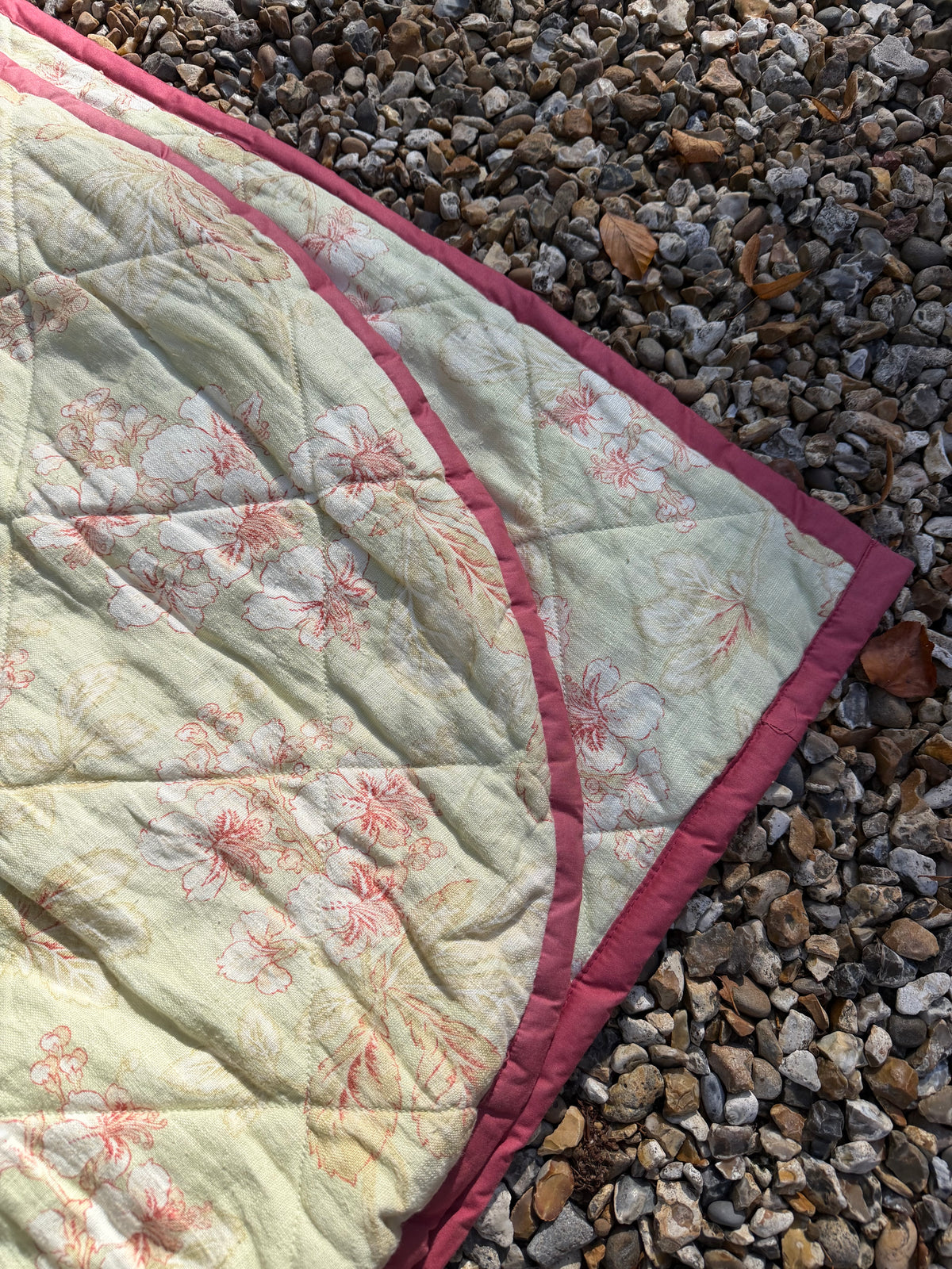 QUILTED BLANKET