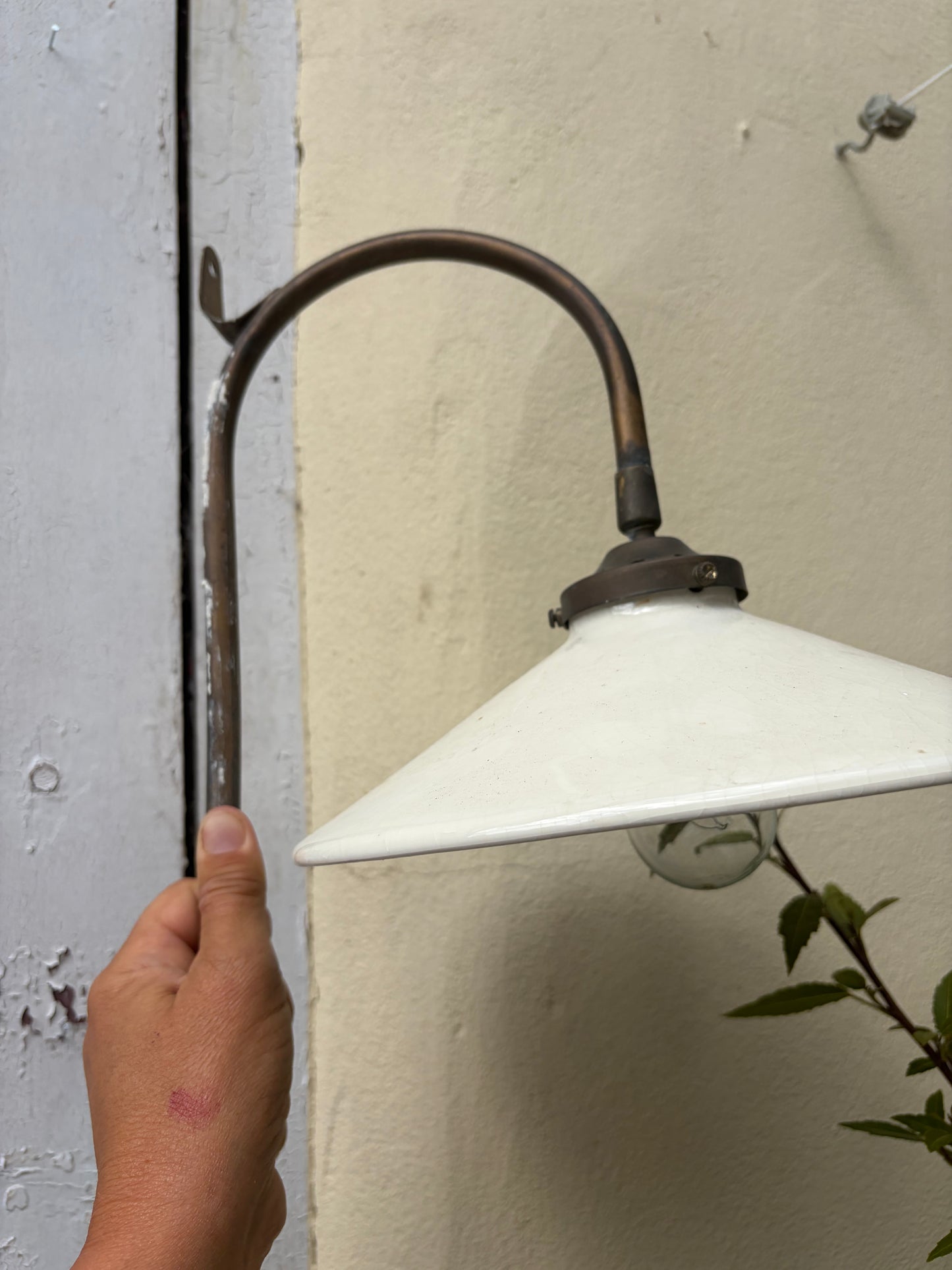 VINTAGE LIGHT