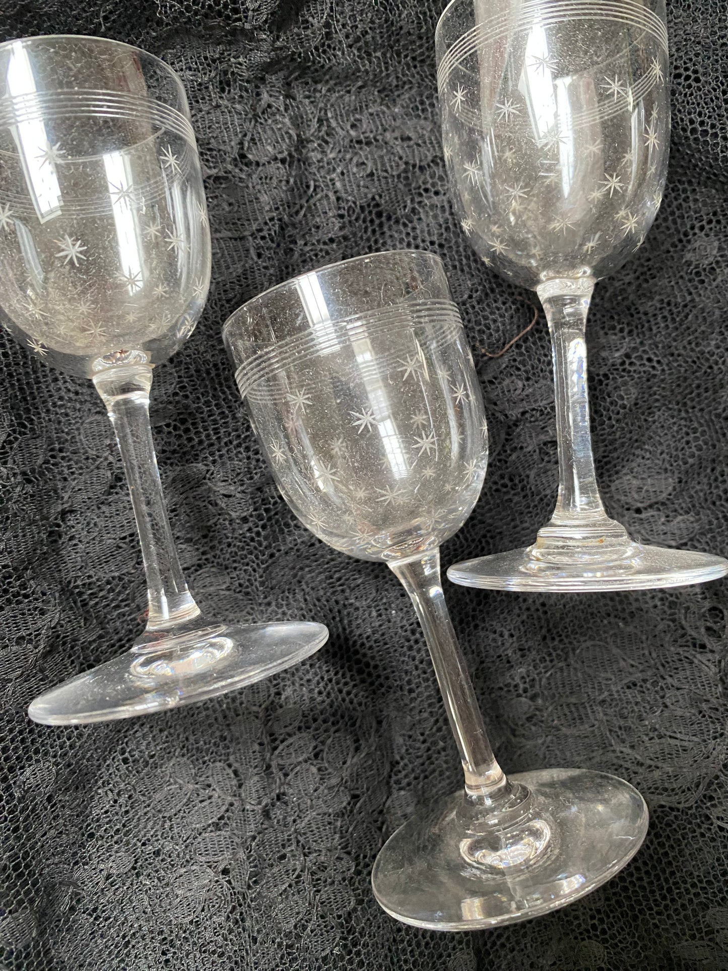 PORT/SHEERY GLASSES