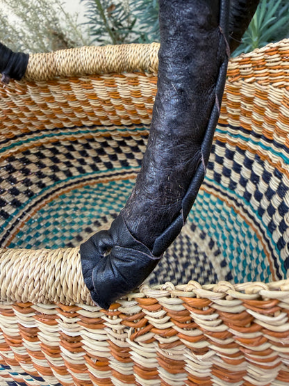 HANDWOVEN BASKET