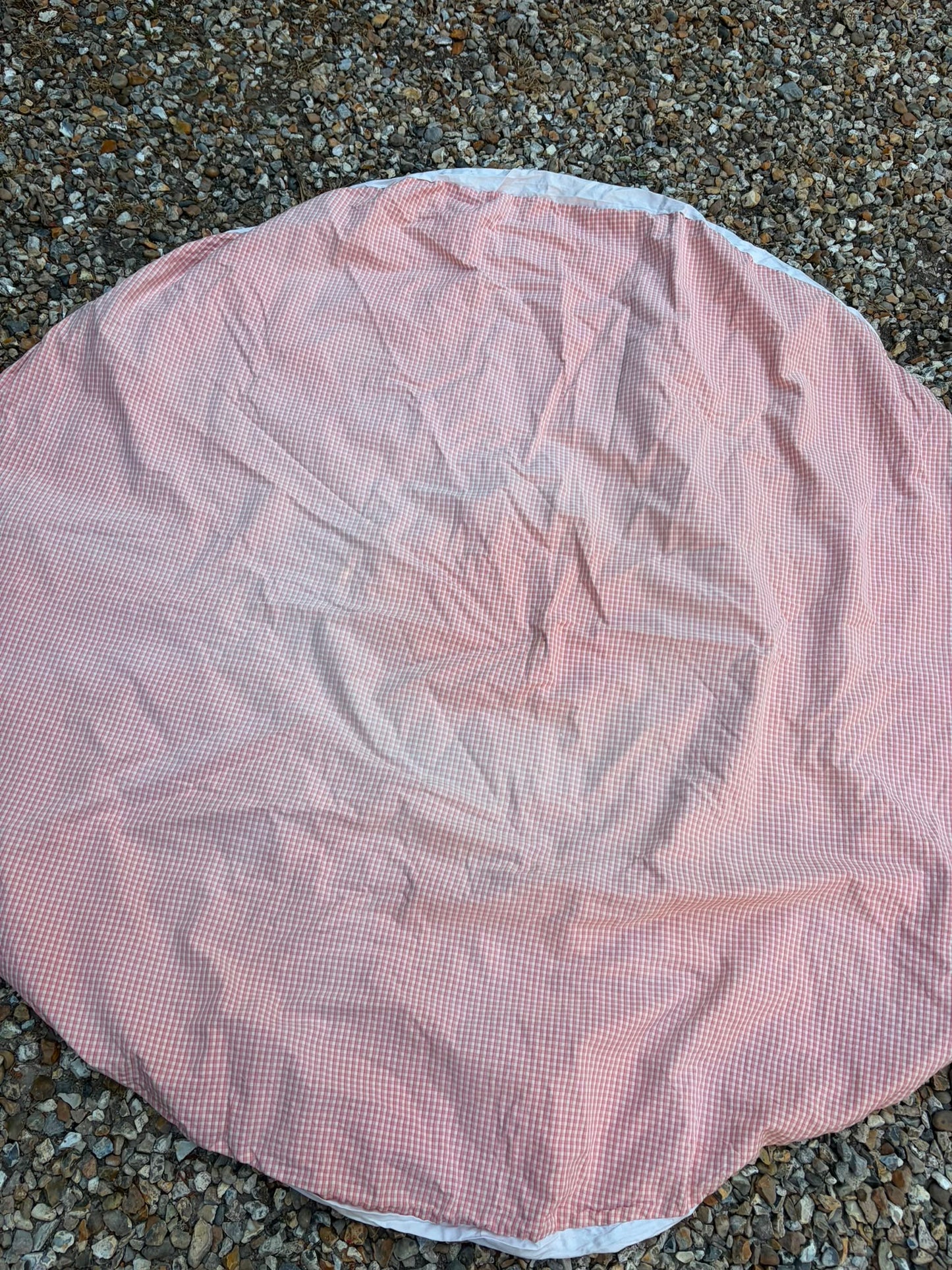 PINK CIRCULAR CLOTH