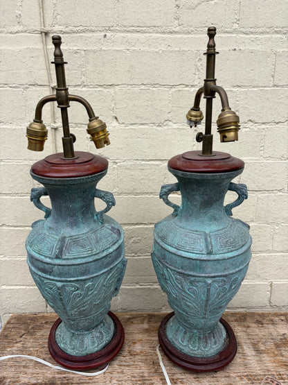 PAIR OF LAMPS