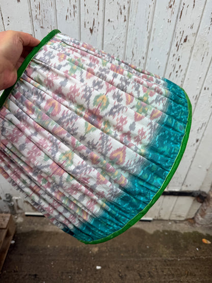 LARGE SILK SHADE ￼