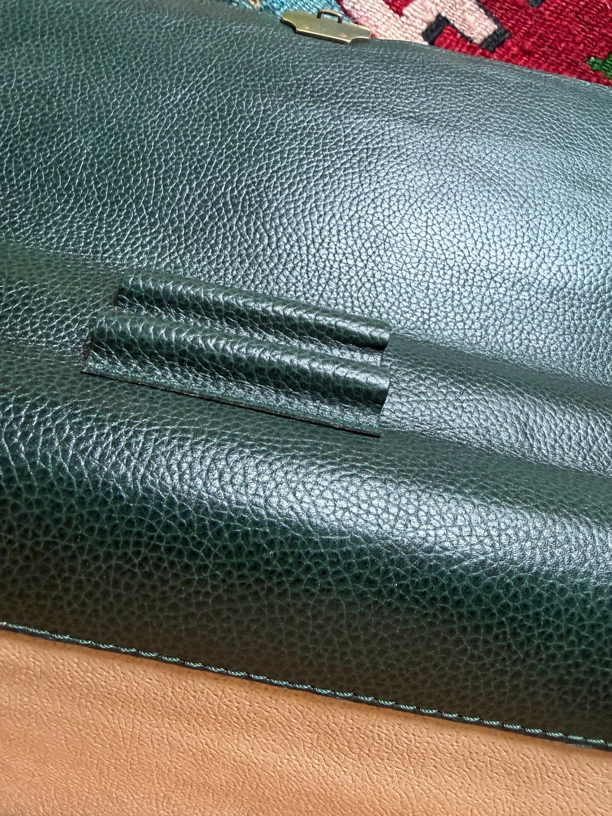 LEATHER BRIEFCASE