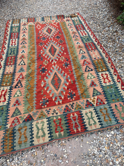 VINTAGE KILIM