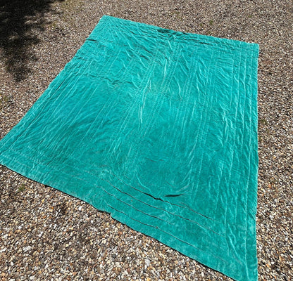 VELVET THROW