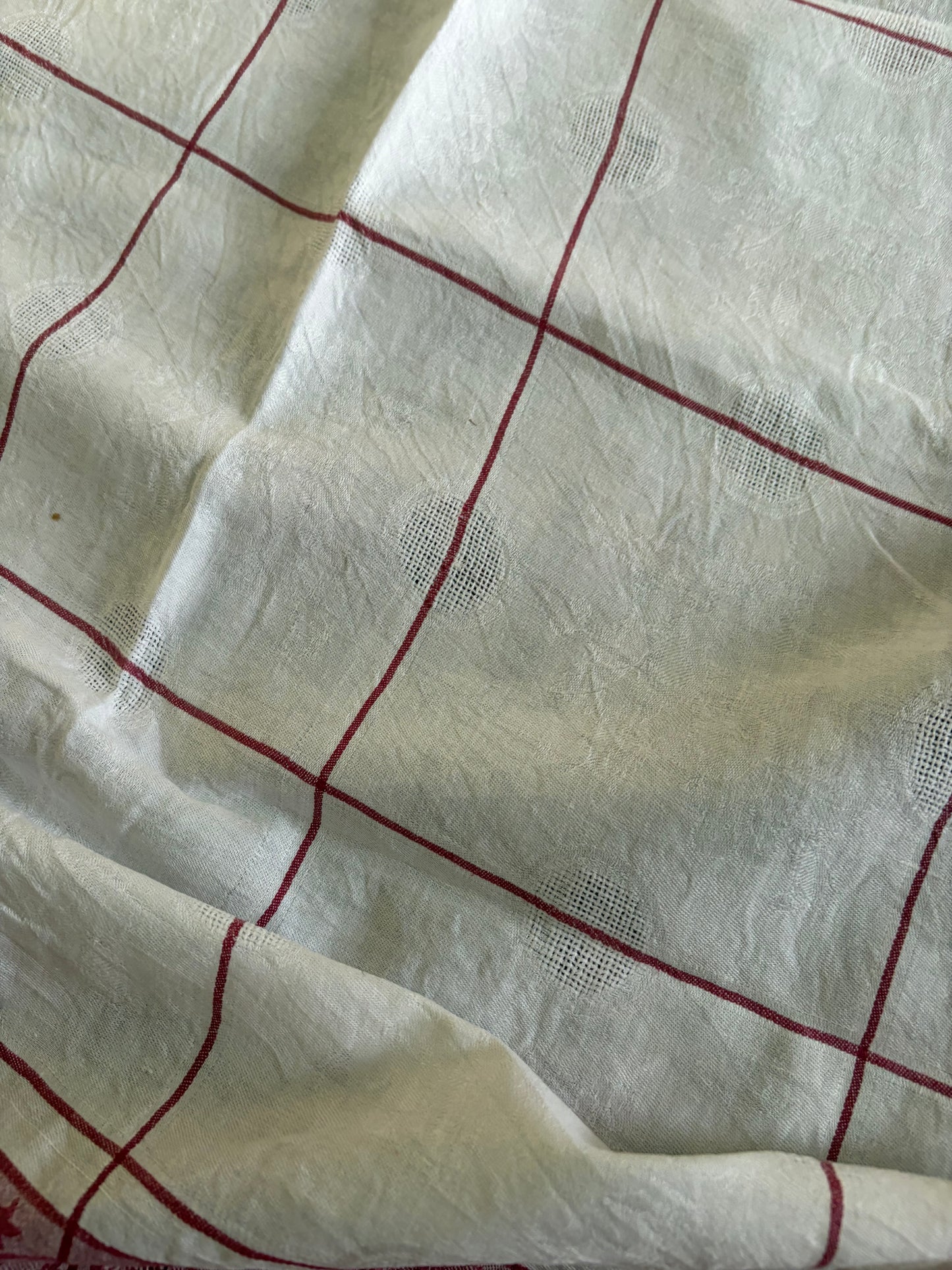 LINEN CLOTH
