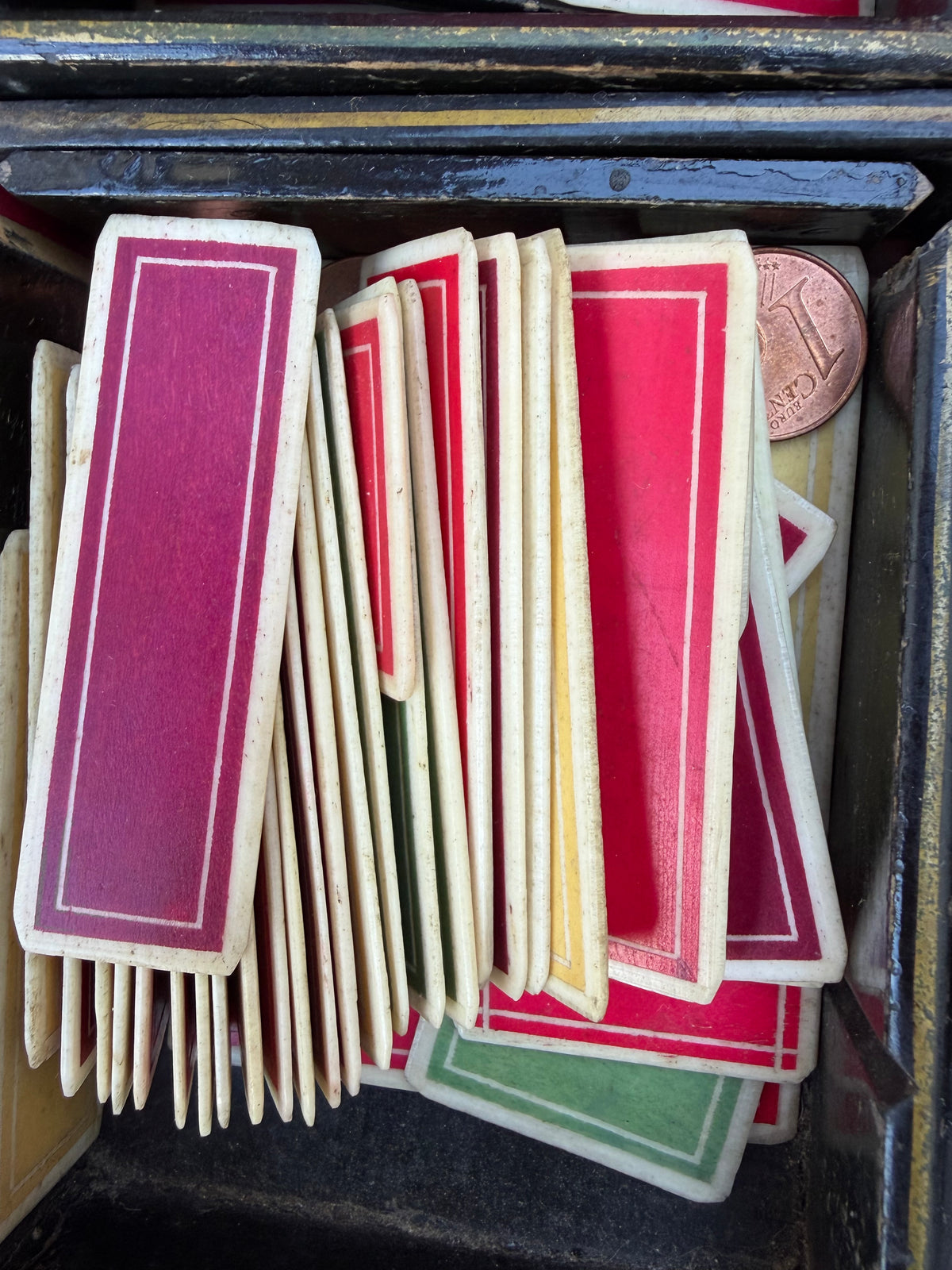 ANTIQUE GAMING BOX