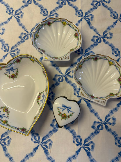 LIMOGES TABLE SET