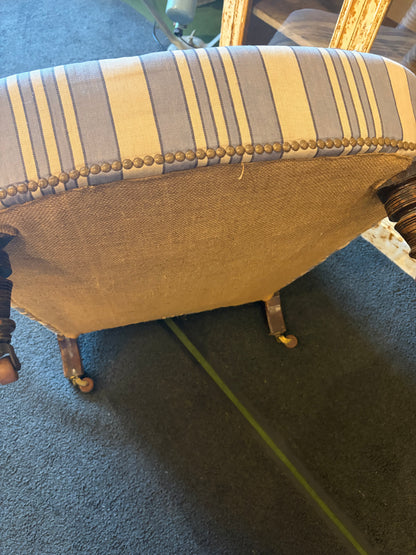 ARM CHAIR