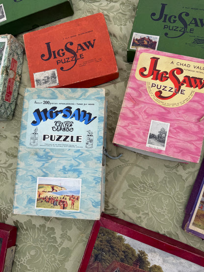 JIGSAW PUZZLES