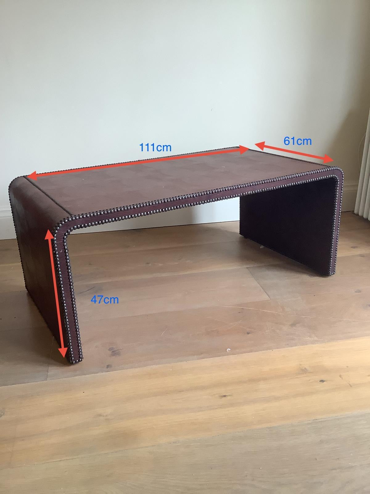 COFFEE TABLE