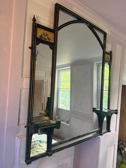 DECORATIVE MIRROR