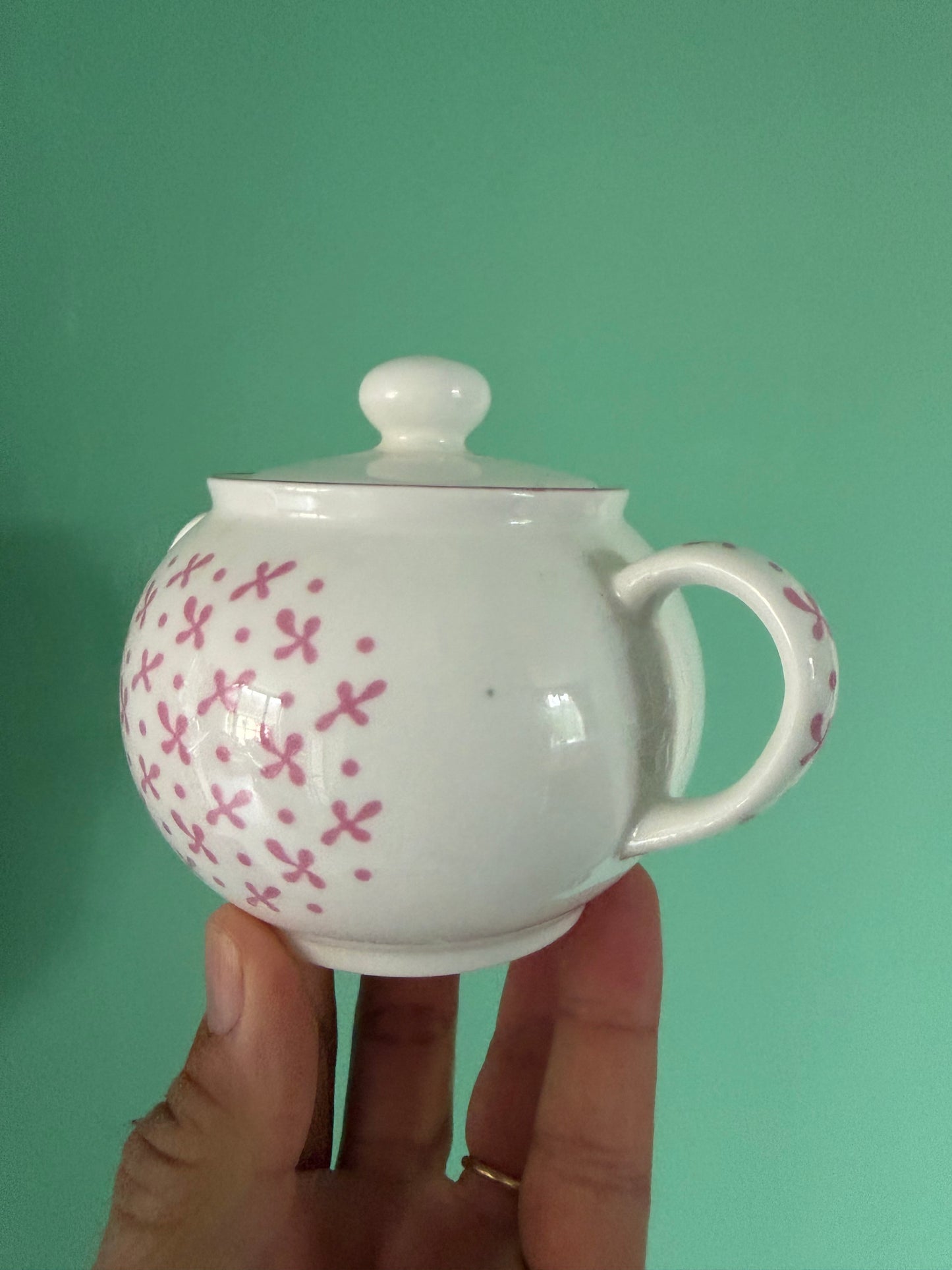 NINA CAMPBELL SUGAR POT