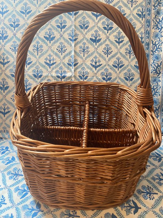 BASKET