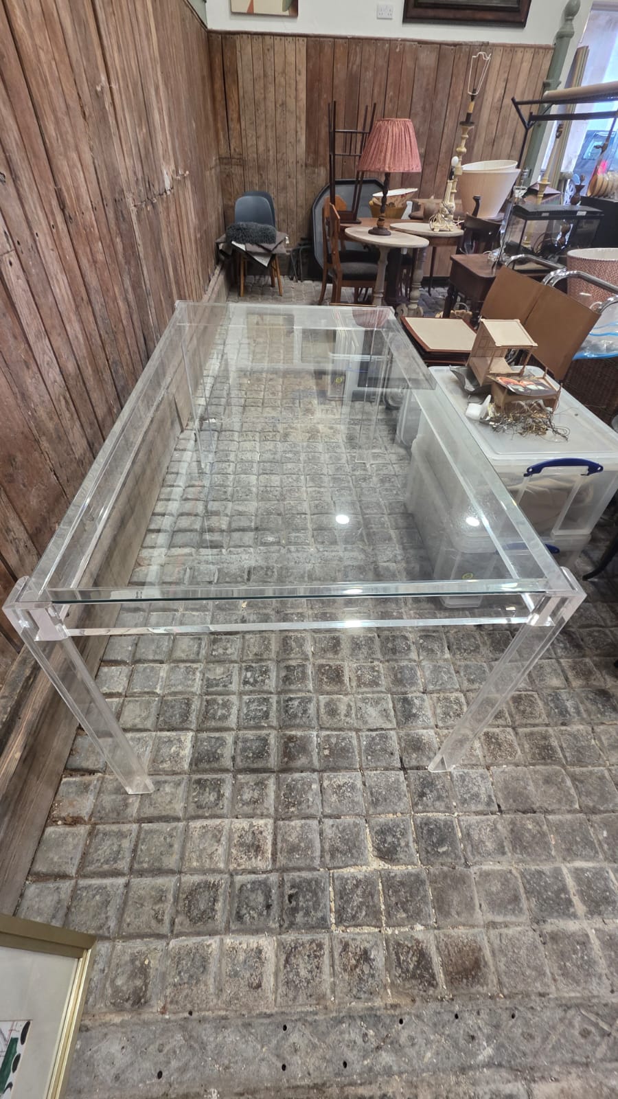 GLASS TABLE