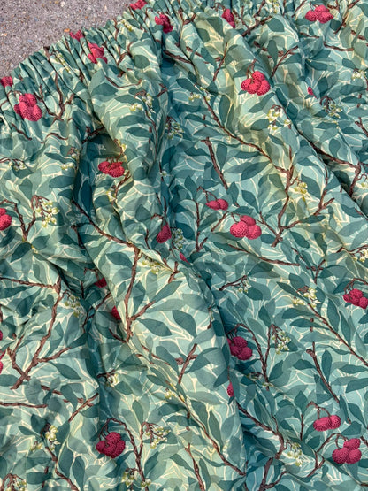 CURTAIN