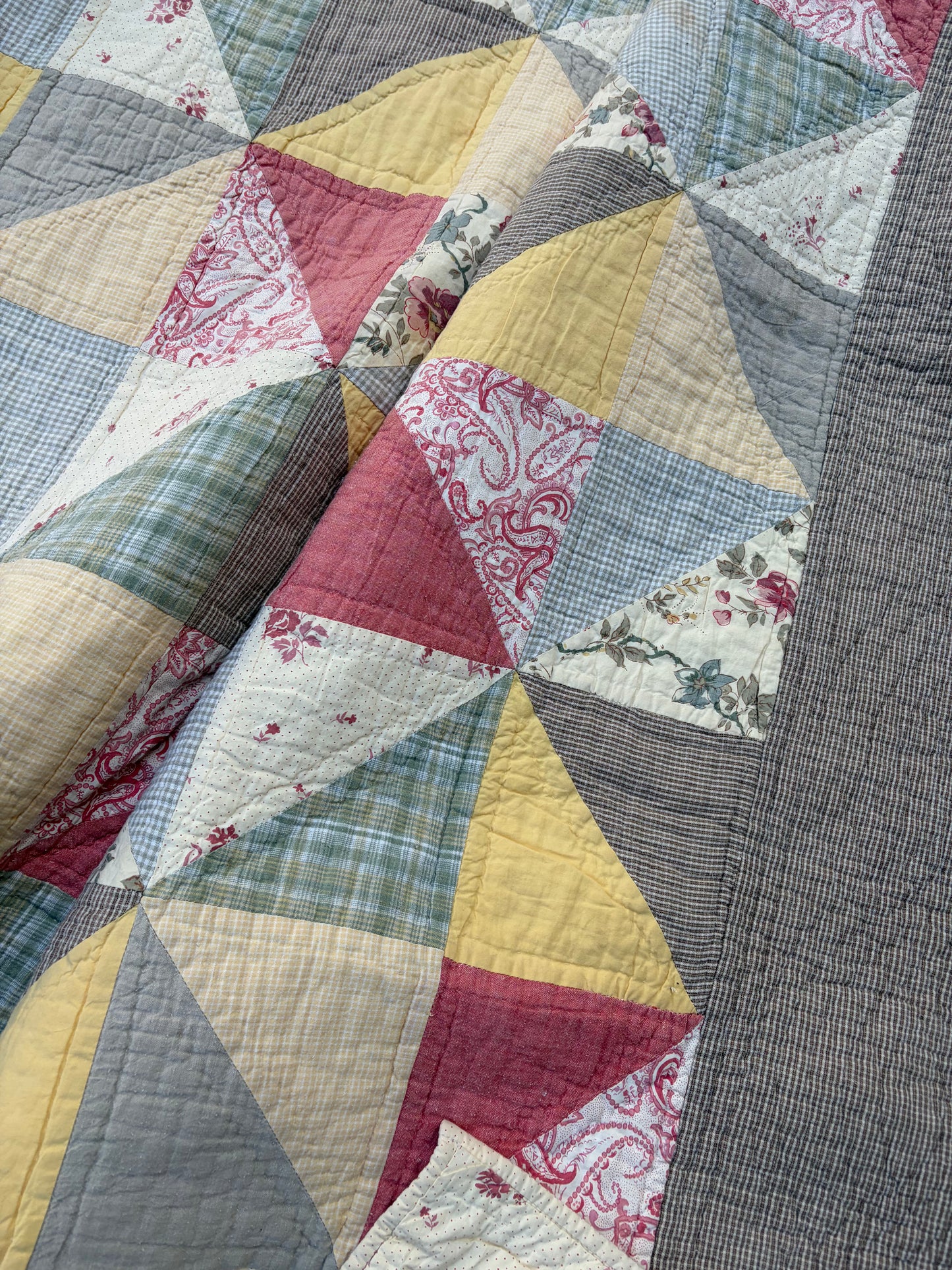PATCHWORK QUILT