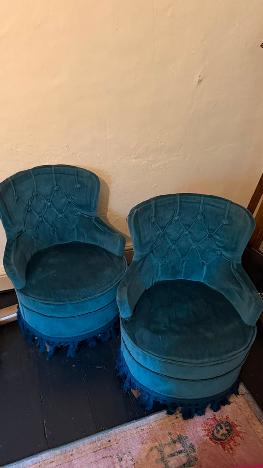 VELVET CHAIRS