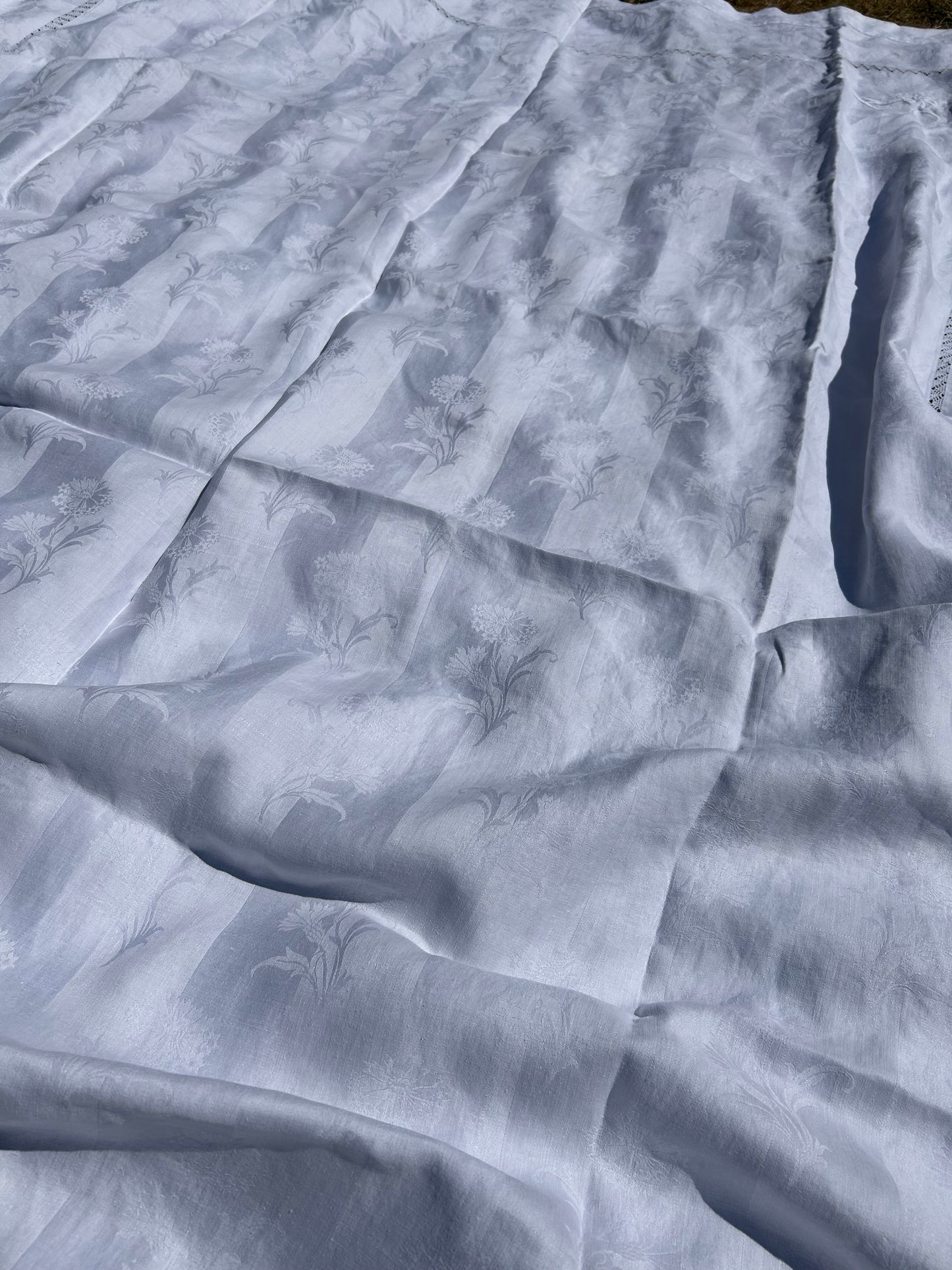 LINEN CLOTH