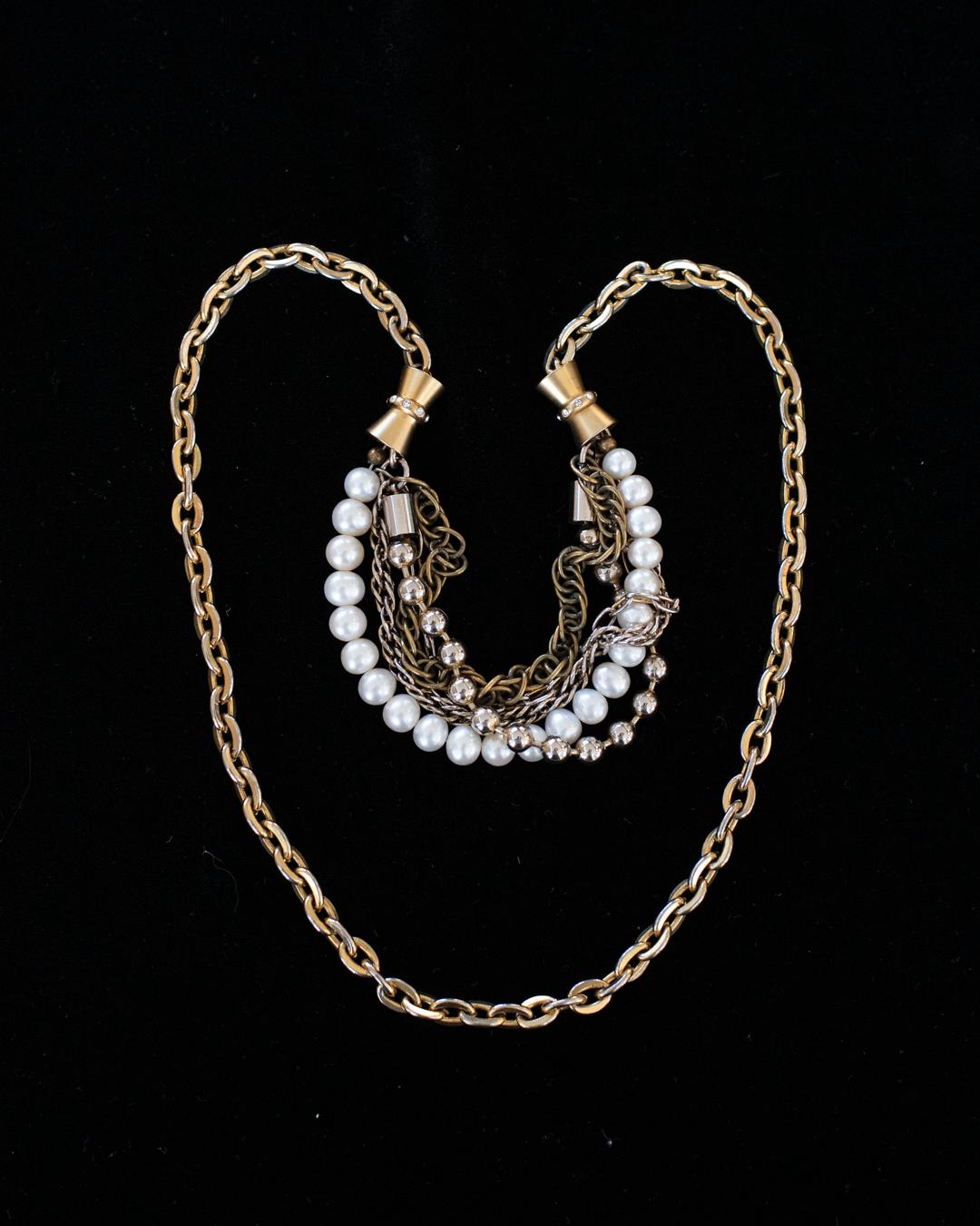 NECKLACE AND BRACELET SET