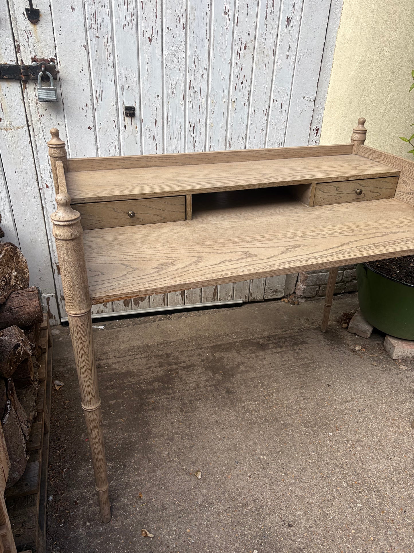 OKA DESK
