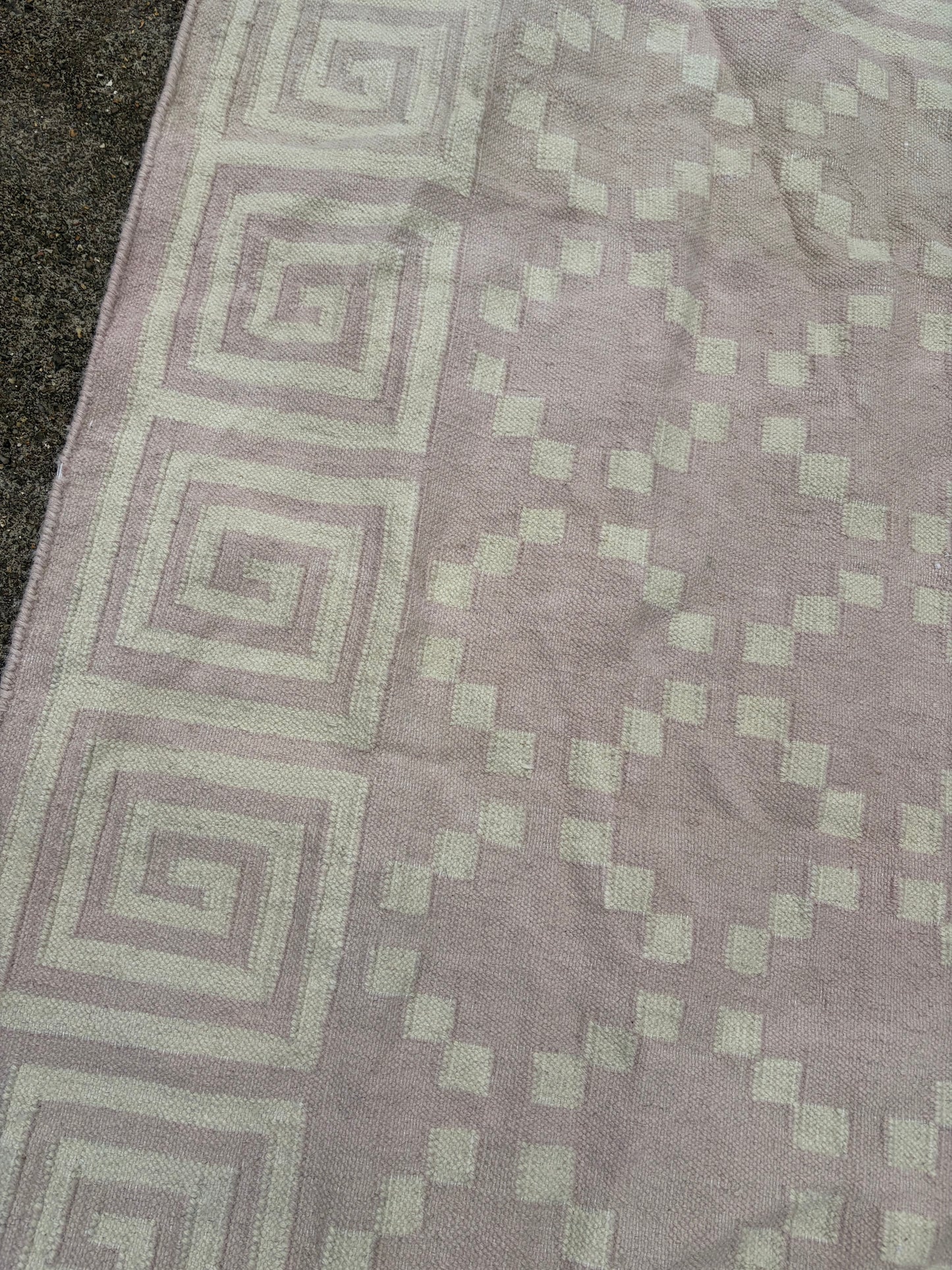 PINK RUG