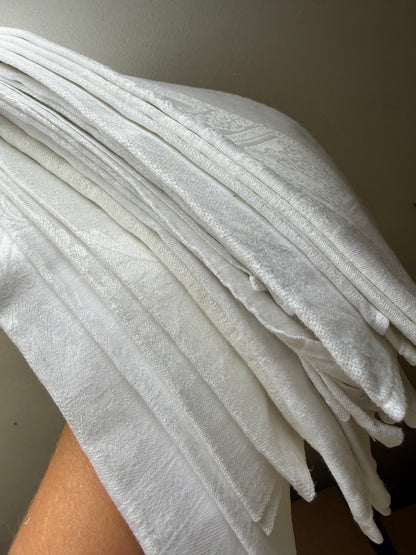 DAMASK NAPKINS