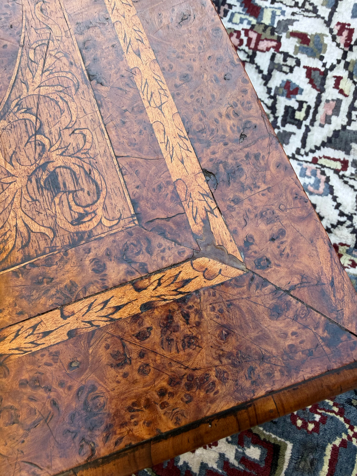 ANTIQUE WALNUT BOX