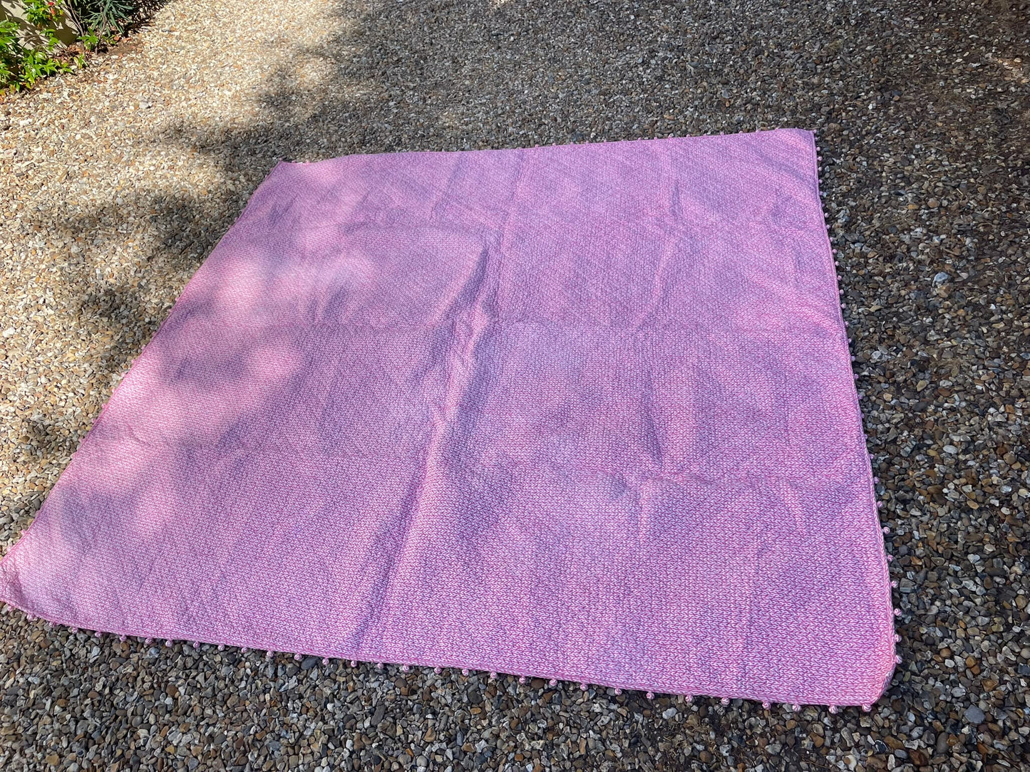 COLOGNE & COTTON THROW