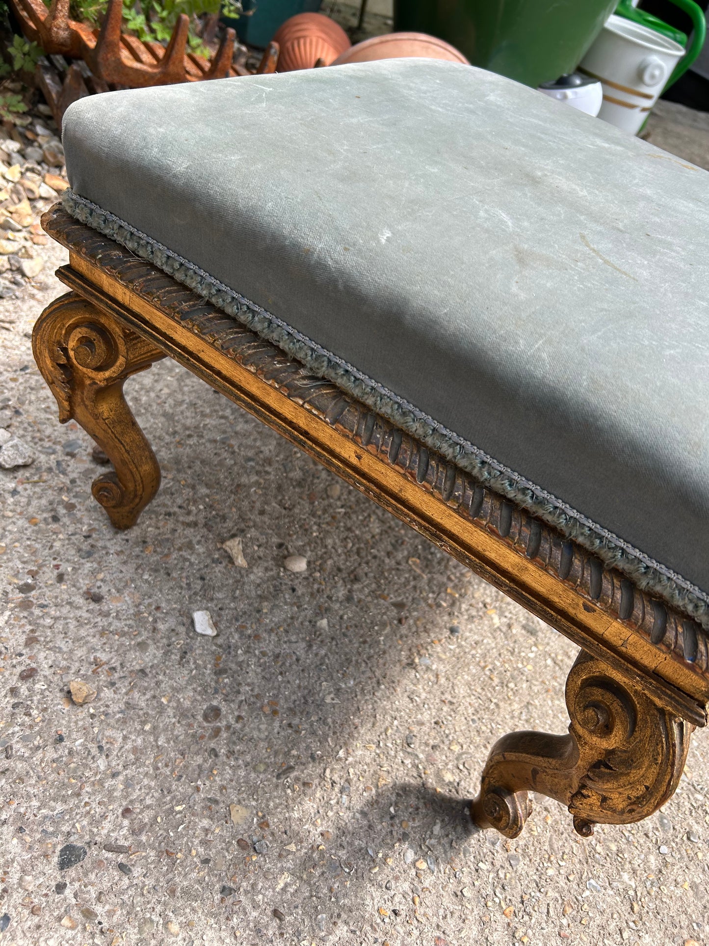 FOOTSTOOL
